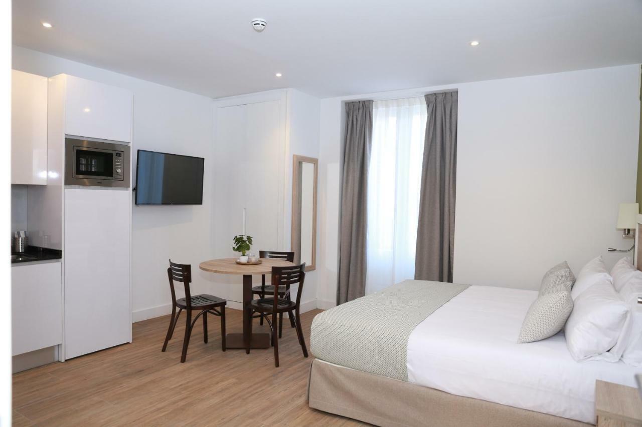 New Point Opera Aparthotel Madrid Luaran gambar